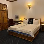 Ello 3* Veszprém