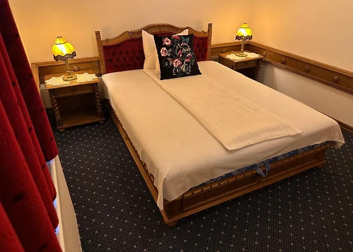 Ello 3* Veszprém